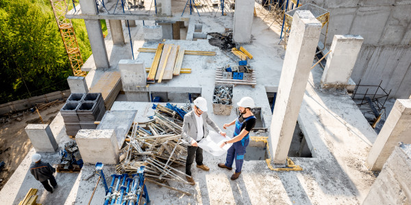 Dirección de Obras Llambilles · Supervisión integral de proyectos de construcción